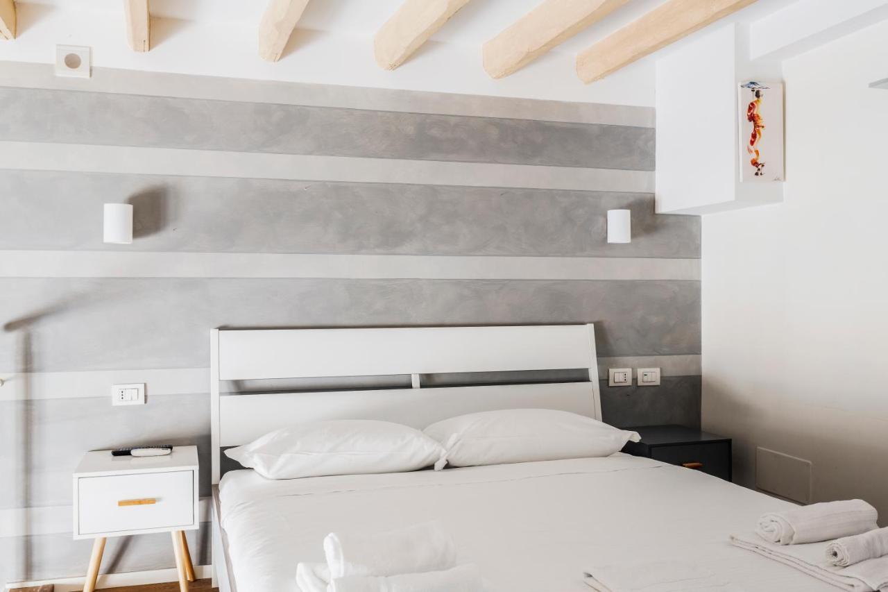 Awesome Loft In The City Center Of ミラノ エクステリア 写真